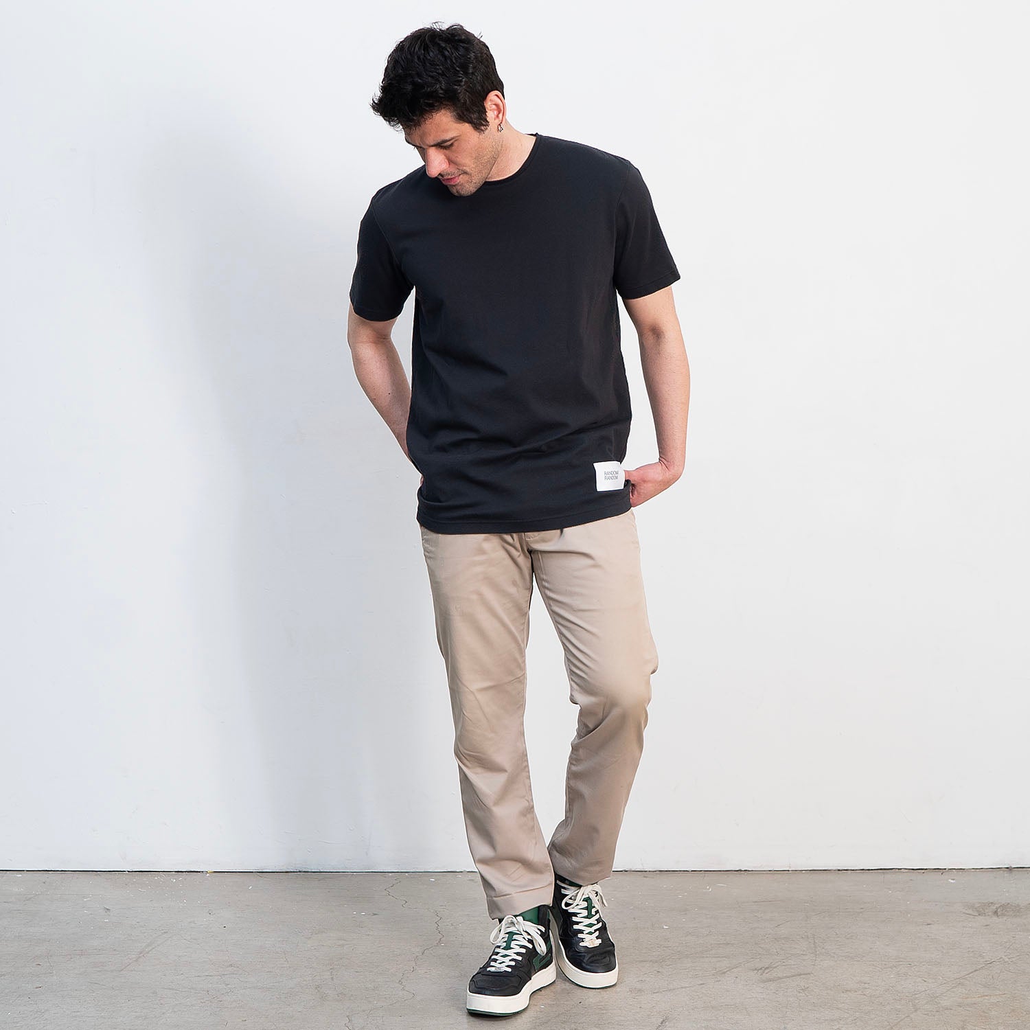 BLACK #1 - RANDOM/RANDOM