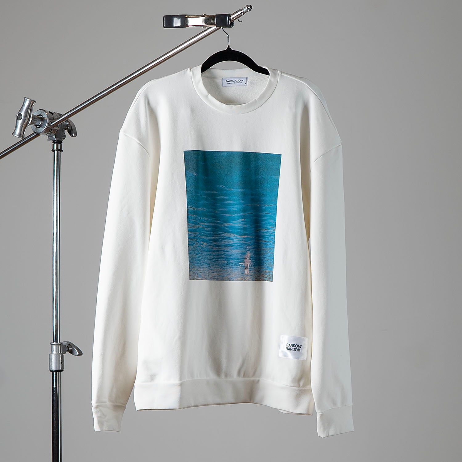 UNTITLED #20 - Sweatshirt - RANDOM/RANDOM