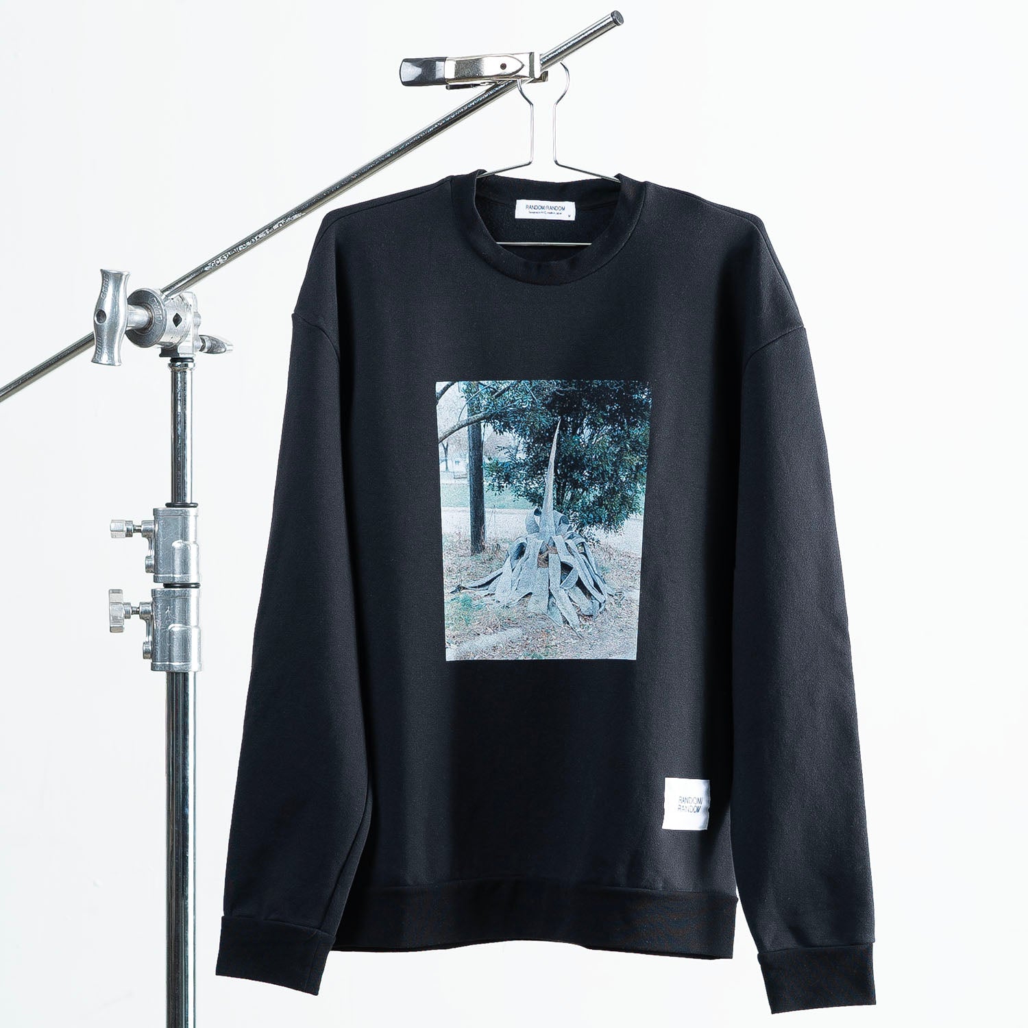 UNTITLED #27 - Sweatshirt - RANDOM/RANDOM