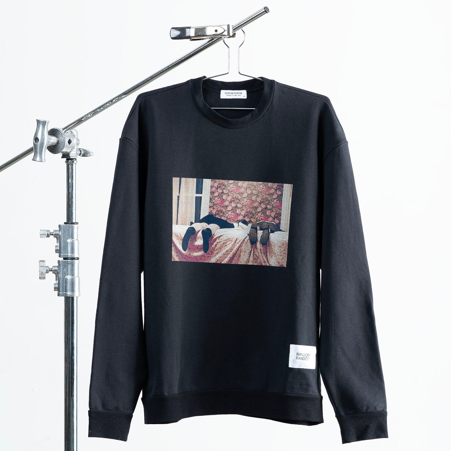 UNTITLED #36 - Sweatshirt - RANDOM/RANDOM