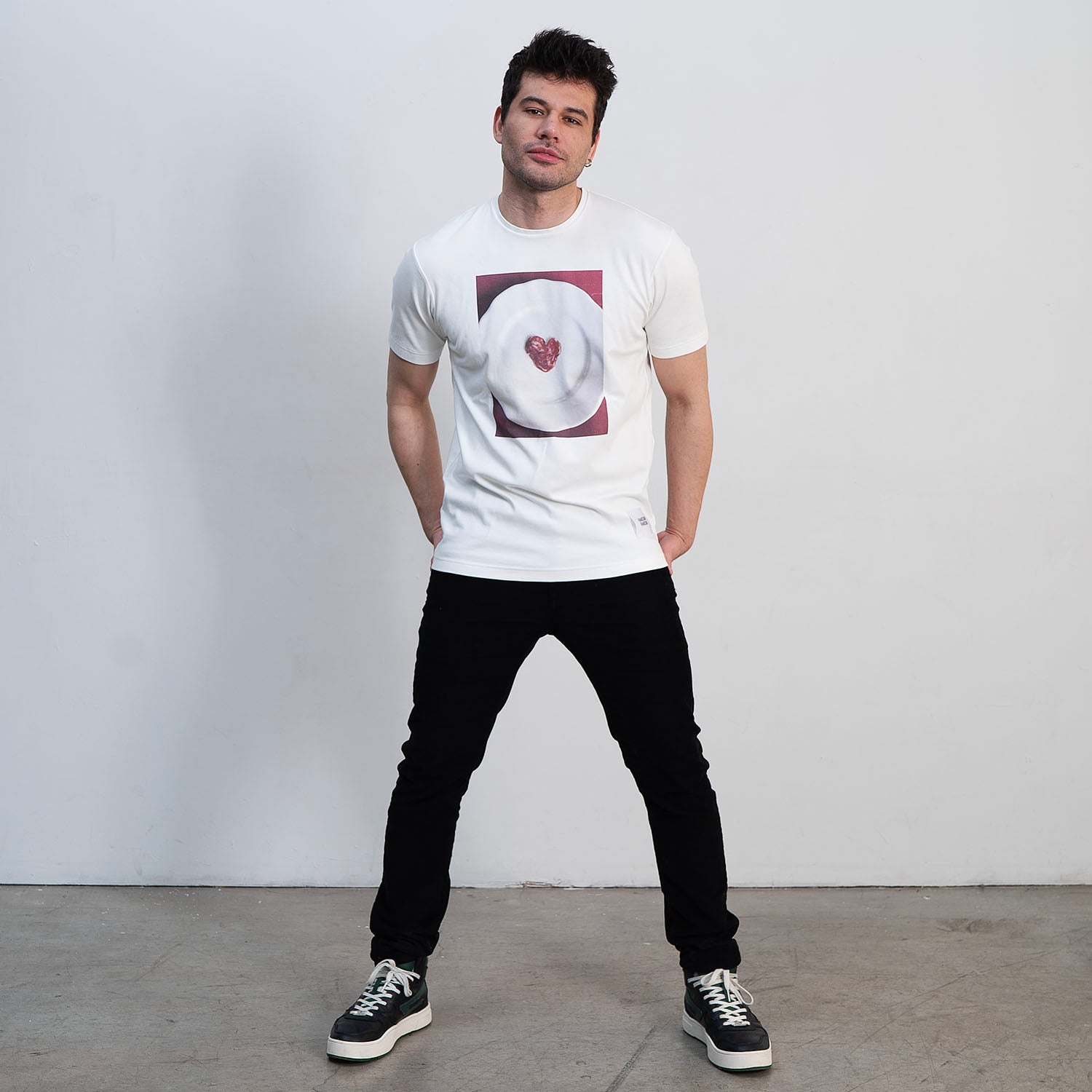 UNTITLED #7 - RANDOM/RANDOM